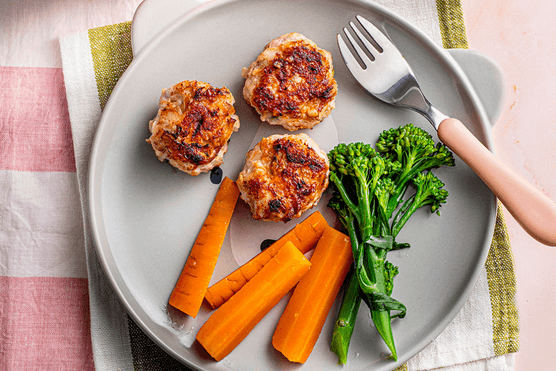 annabel karmels chicken burgers