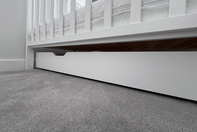 Ickle Bubba Hartley Classic Cot drawer