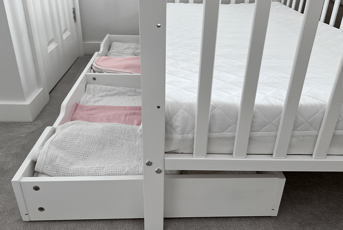 Ickle Bubba Hartley Classic Cot under drawer storage Ickle Bubba Hartley Classic Cot under drawer storage